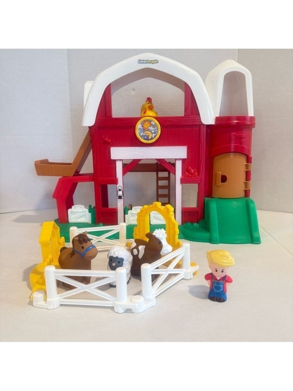Fisher Price Little People Fun Sounds Farm with Fence Playset Animals Farmer
